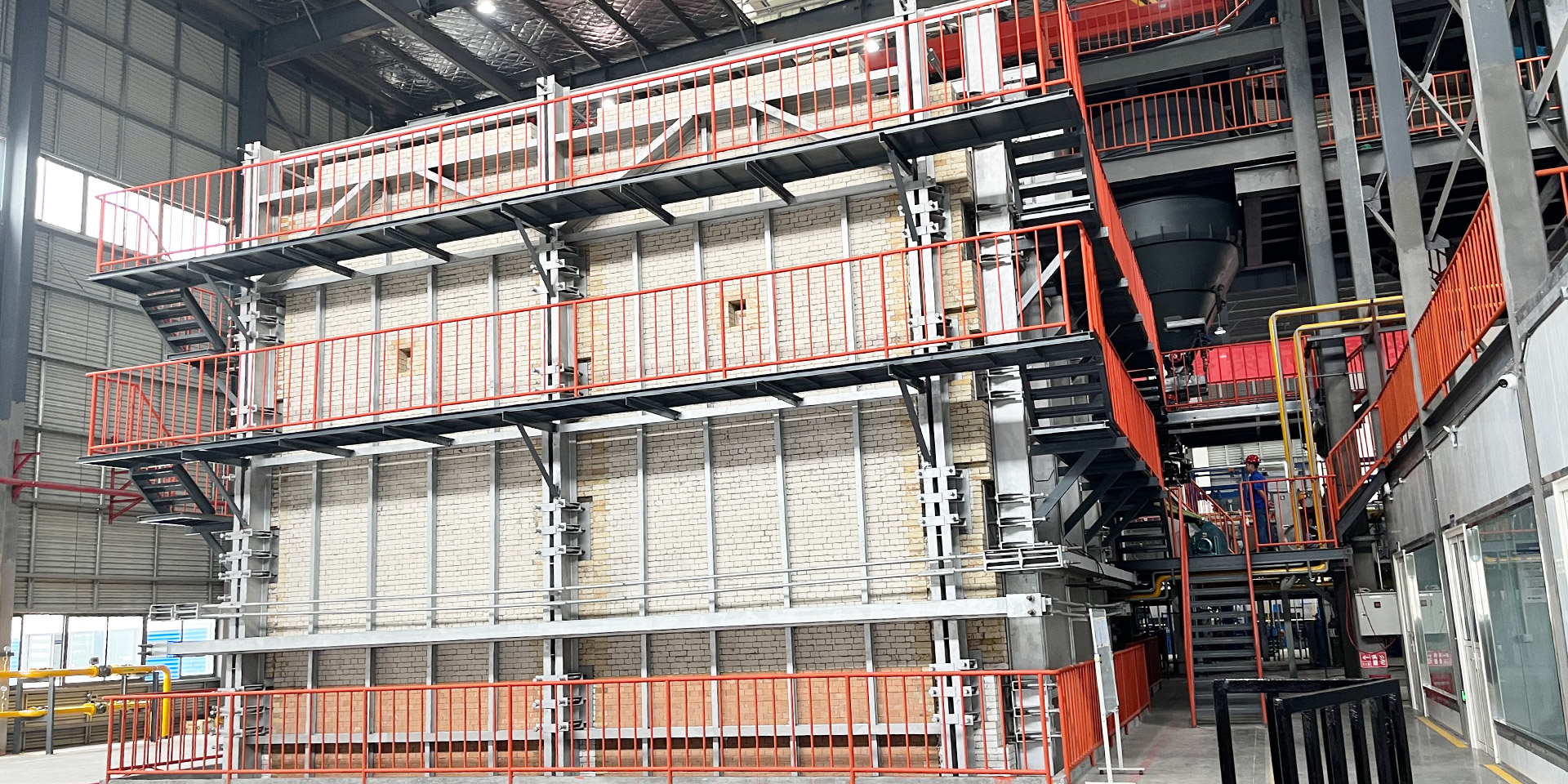 興煜爐業(yè)  筑夢(mèng)未來(lái)